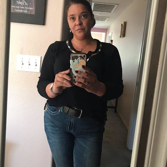 Meet your Posher, Gail - Picture 1 of 3